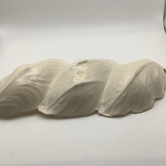 Lenox Tripoli Three Section Shell Shaped Serving Dish - Picture 11 of 12